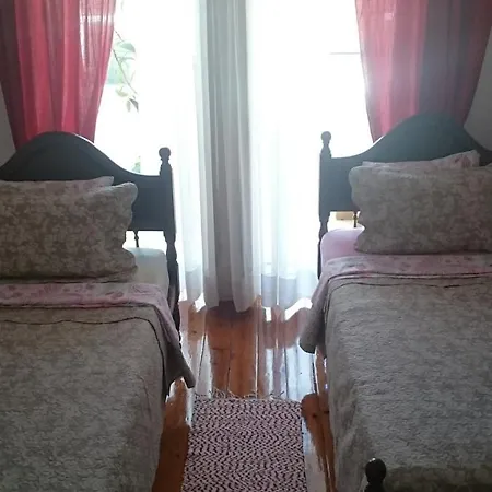Hostel Breathelisboa *